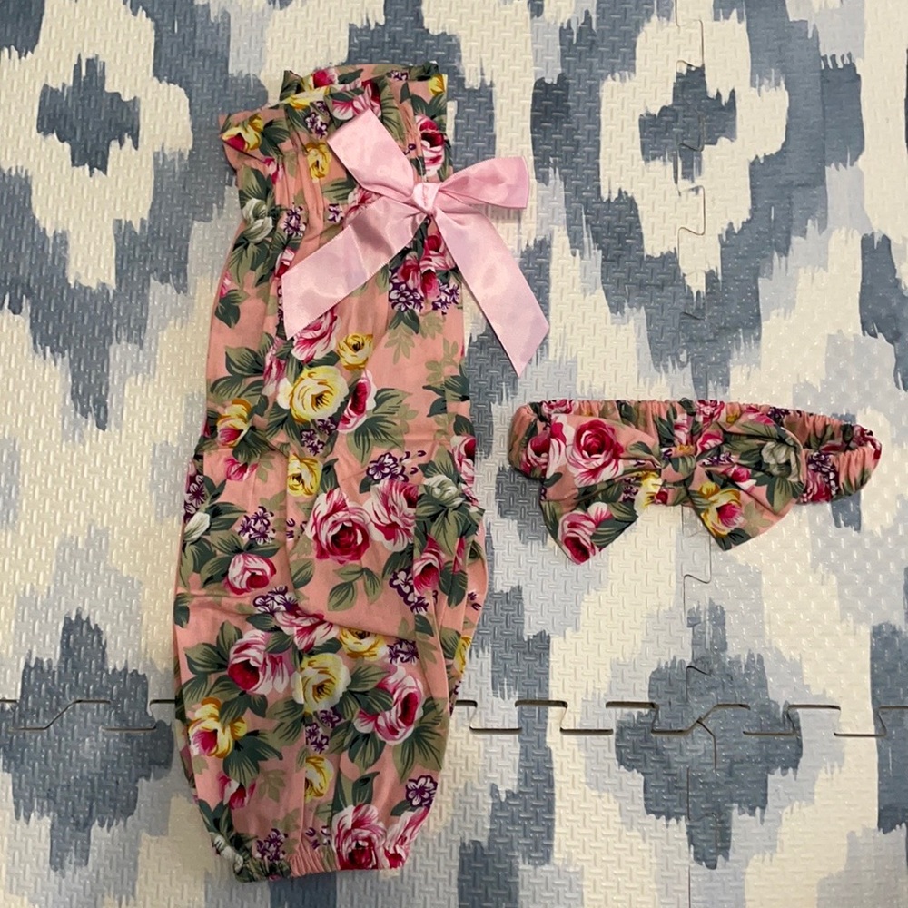 ✨SUPER CUTE✨ 3-6 month matching bottom and bow set